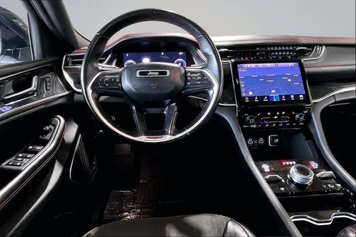 Bright White Clearcoat 2022 Jeep Grand Cherokee Trailhawk