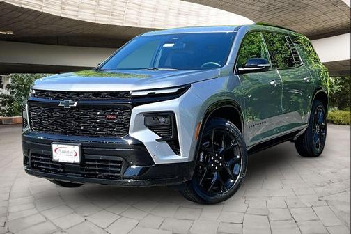Sterling Gray Metallic 2026 Chevrolet Traverse RS