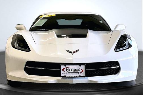 Arctic White 2019 Chevrolet Corvette Stingray