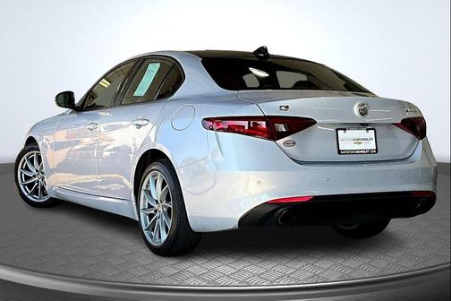 2022 Alfa Romeo Giulia Sprint