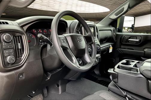 2026 Chevrolet Silverado 2500 Custom
