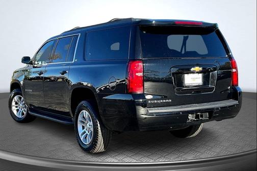 2018 Chevrolet Suburban LT
