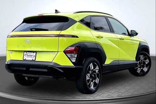 Neoteric Yellow 2024 Hyundai KONA SEL