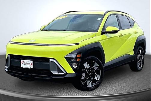Neoteric Yellow 2024 Hyundai KONA SEL