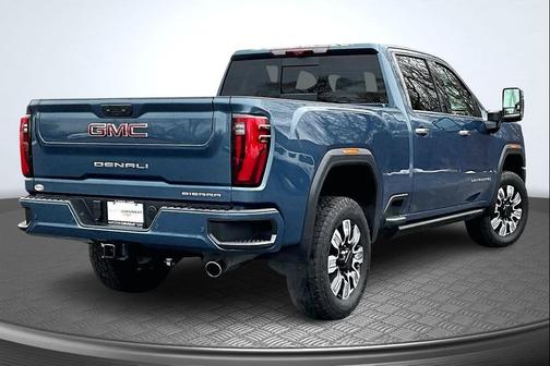 2024 GMC Sierra 2500 Denali
