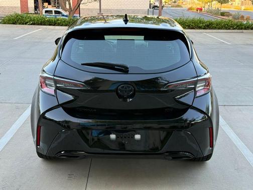 Midnight Black Metallic 2020 Toyota Corolla SE