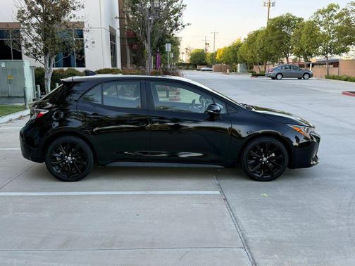 Midnight Black Metallic 2020 Toyota Corolla SE