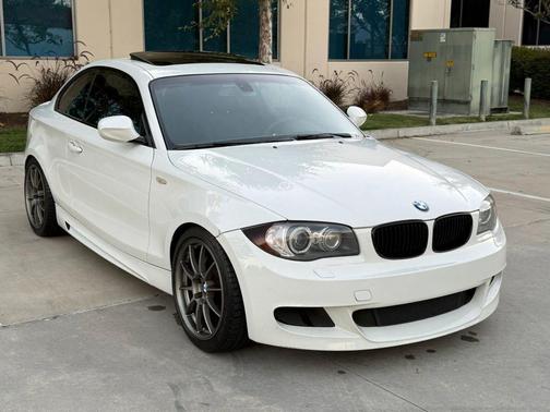 Alpine White 2010 BMW 135 135i Coupe 2D