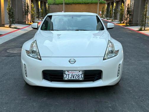 2016 Nissan 370Z Base
