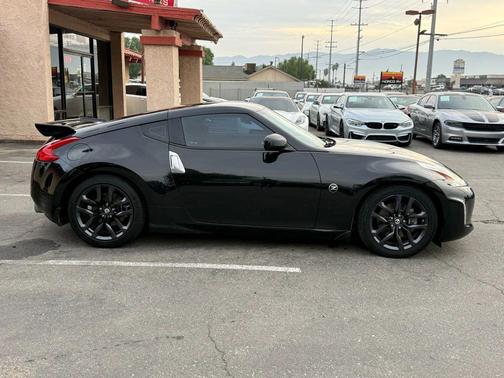 2015 Nissan 370Z Base