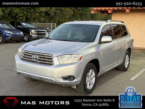 2010 Toyota Highlander SE