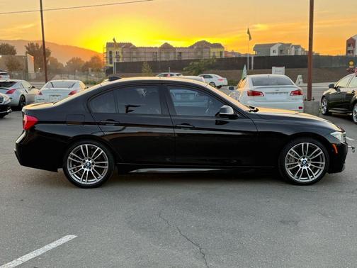 2013 BMW 335 335i Sedan 4D