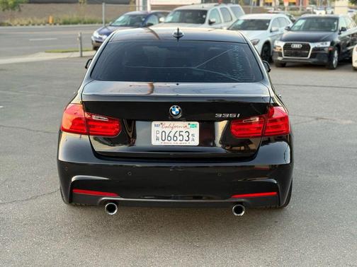 2013 BMW 335 335i Sedan 4D