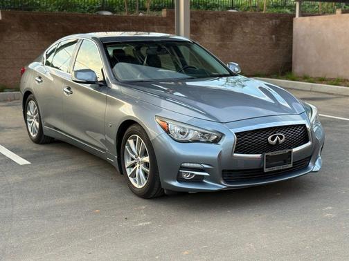 2014 INFINITI Q50 Premium
