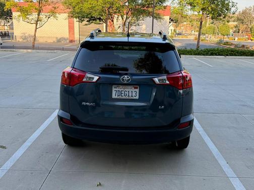 Magnetic Gray Metallic 2013 Toyota RAV4 LE