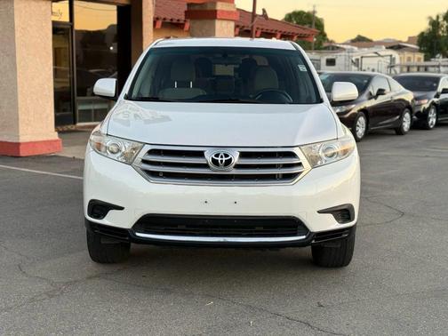 2013 Toyota Highlander Base Plus