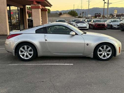 2004 Nissan 350Z Touring