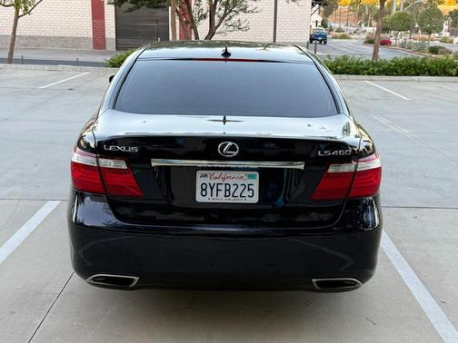 Blue 2007 Lexus LS 460 Base