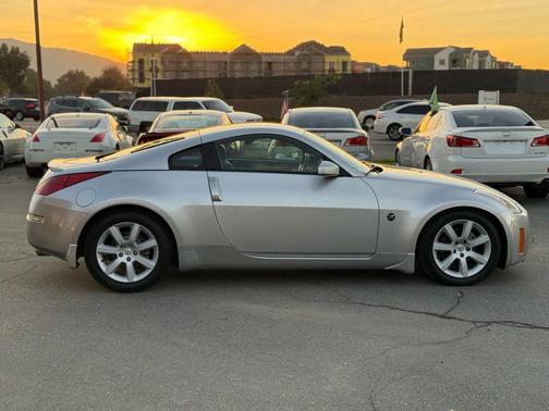 2004 Nissan 350Z Touring