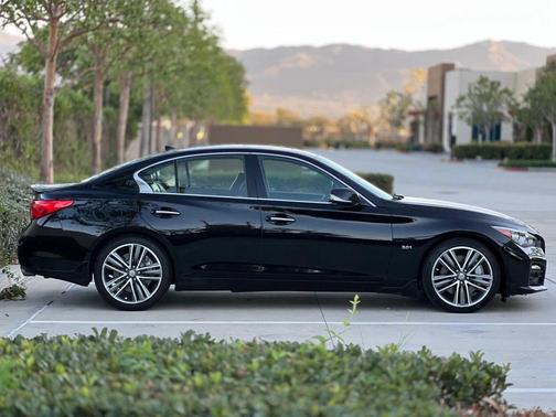 2016 INFINITI Q50 3.0t Sport