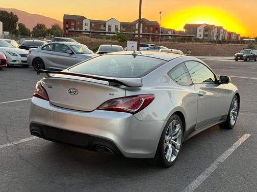 Silver 2013 Hyundai Genesis Coupe 3.8 Track