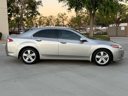 2010 Acura TSX Technology