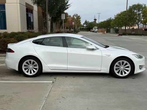 2016 Tesla Model S 75
