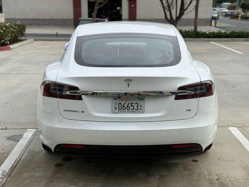 2016 Tesla Model S 75