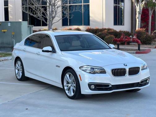 2014 BMW 535 535i Sedan 4D
