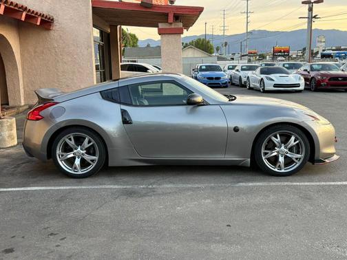2010 Nissan 370Z Base