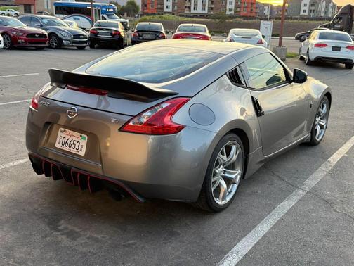2010 Nissan 370Z Base