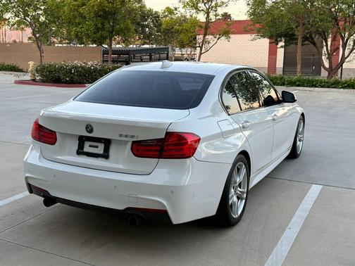 White 2013 BMW 335 335i Sedan 4D