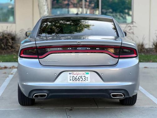 2018 Dodge Charger SXT