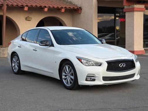 2014 INFINITI Q50 Base