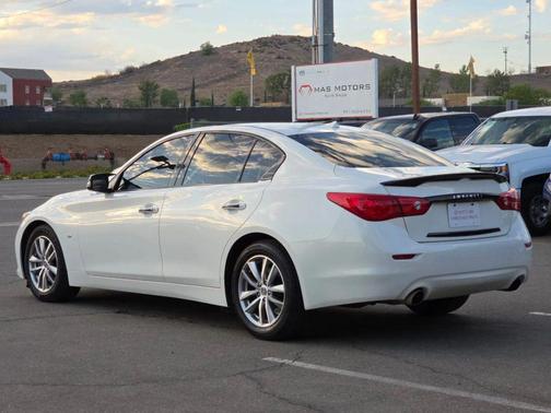 2014 INFINITI Q50 Base