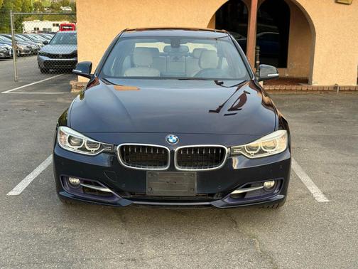 2013 BMW 335 335i Sedan 4D