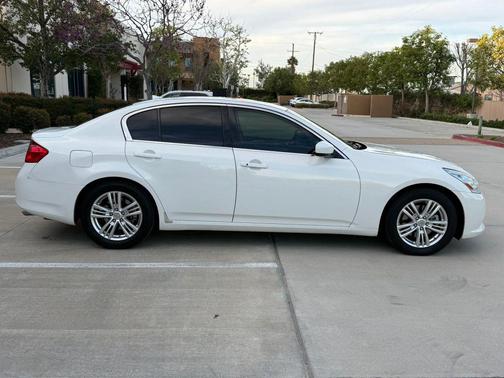 2013 INFINITI G37 Journey