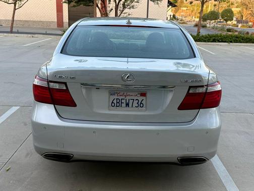 Silver 2007 Lexus LS 460 Base