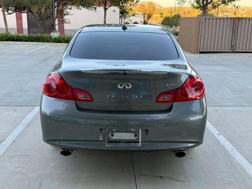 Gray 2012 INFINITI G37 G37 Journey Sedan 4D