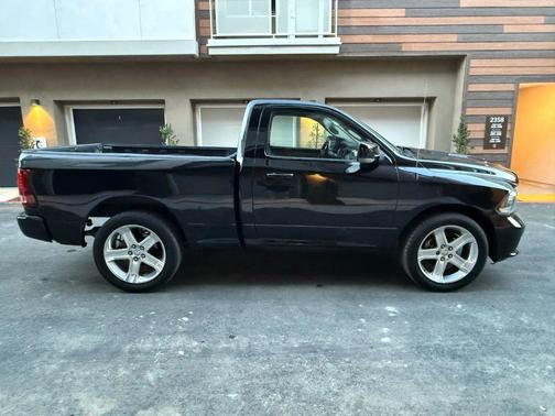 2015 RAM 1500 Sport