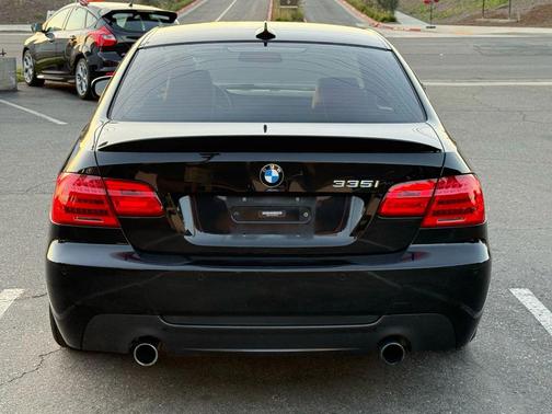 2012 BMW 335 335i Coupe 2D