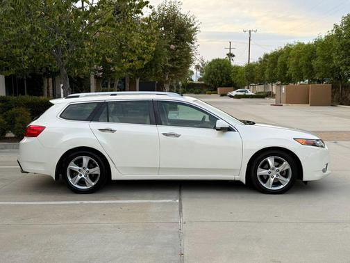Premium White Pearl 2011 Acura TSX Technology