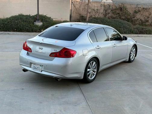 2013 INFINITI G37 Journey