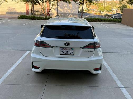 White 2014 Lexus CT 200h CT 200h Hatchback 4D