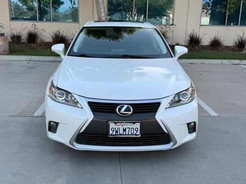 White 2014 Lexus CT 200h CT 200h Hatchback 4D