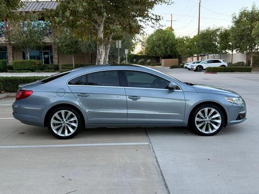 Shadow Blue Metallic 2009 Volkswagen CC VR6 Sport