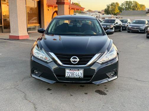 2017 Nissan Altima 2.5 SV