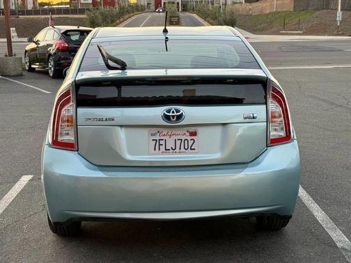 2014 Toyota Prius Two