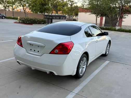 Winter Frost Pearl 2012 Nissan Altima 2.5 S