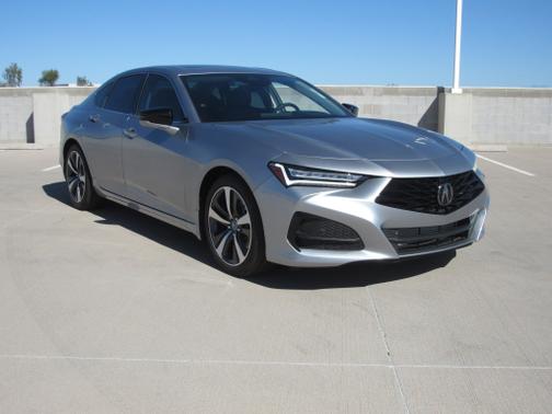 2025 Acura TLX 